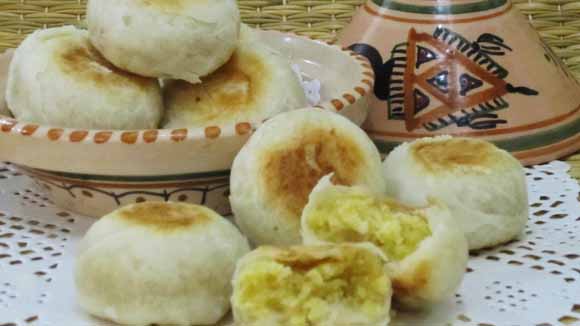 Resep Bakpia Teflon Isi Kacang Hijau. Gampang Banget, Enak Banget