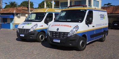 Prefeitura de Quissamã recebe mais uma ambulância e uma van do Governo do Estado