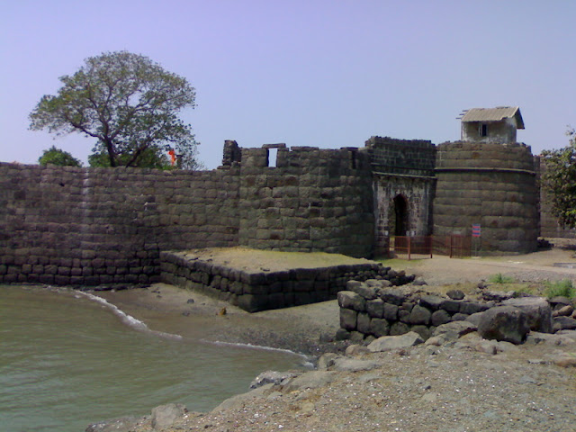 Kolaba Fort Entrance