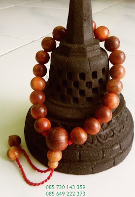 gelang kayu raja