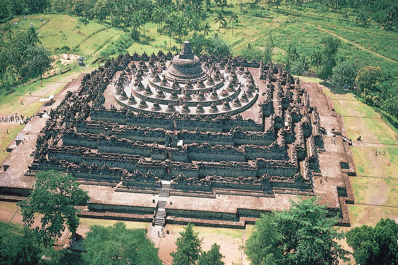 Alam Mengembang Jadi Guru Grandeur Beauty of Borobudur