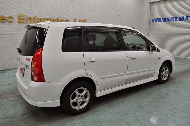 2002 Mazda Premacy for Samoa to Apia