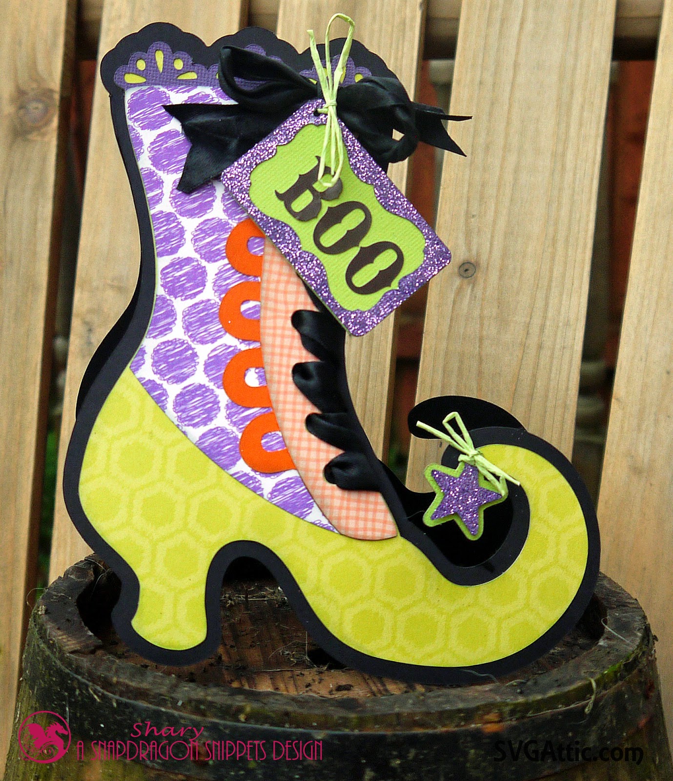 3 under 3 and more: Witch Fancy Shoe Shaped Large Card