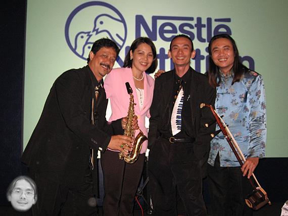 WEDDING LIVE BAND featuring Er Hu and Saxophone