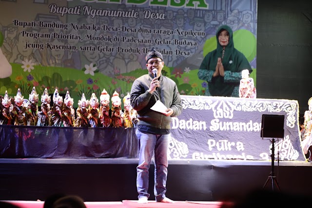 Wayang Golek Di Gelar Bupati Bandung Dalam Progam Bunga Desa