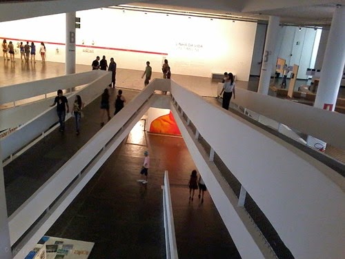 Detalhe de Eder Oliveira na Bienal de São Paulo_ML2014