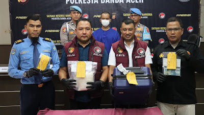 Penyelundupan Satu Kilogram Sabu Tujuan Kendari Digagalkan, Dua Orang Buron