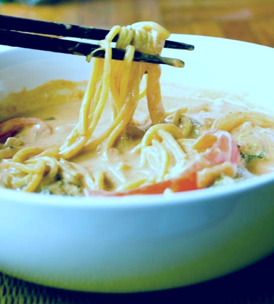 4curry noodles