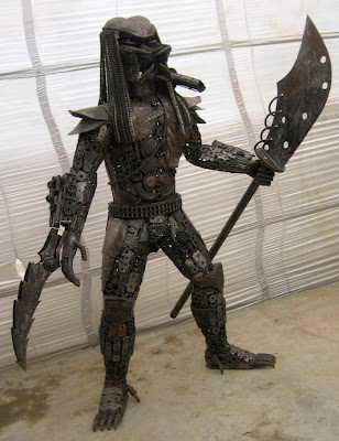 Alien and Predator sculptures made entirely from auto parts Seen On www.coolpicturegallery.net