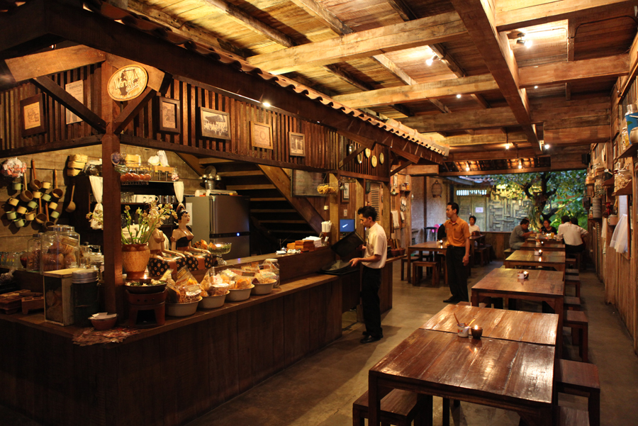 Café di Bandung dengan Desain Interior Klasik  MLDSPOT