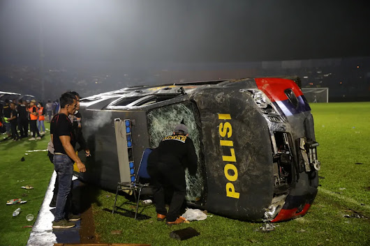 Jogador Brasileiro relata momentos de pânico em estadio  na Indonésia