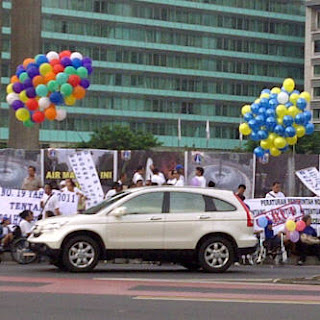 BALON GAS PELEPASAN