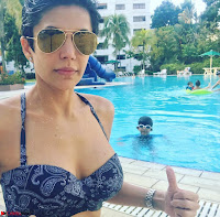Mandira Bedi Celetes New Year 2018 in Bikini pool side  Exclusive Gallery 002.jpg