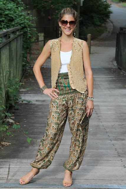 Vest c/o Cigi Guz, Harem Pants from Woman Shops World