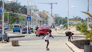 Looks like florida but its Luanda