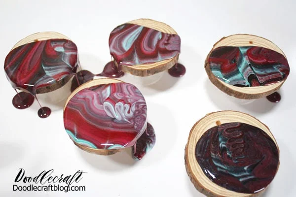 Resin pouring on wood slices