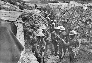 https://commons.wikimedia.org/wiki/File%3ALancashire_Fusiliers_trench_Beaumont_Hamel_1916.jpg