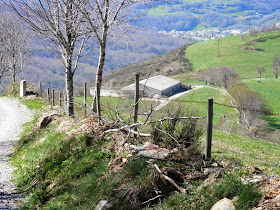 Spain, Route to Santiago, from Cebreiro to Triacastela   by E.V.Pita (2015)  http://picturesplanetbyevpita.blogspot.com/2015/04/spain-route-to-santiago-from-cebreiro.html   Camino de Santiago, de Cebreiro a Triacastela  por E.V.Pita  O Camiño, dende O Cebreiro a Triacastela