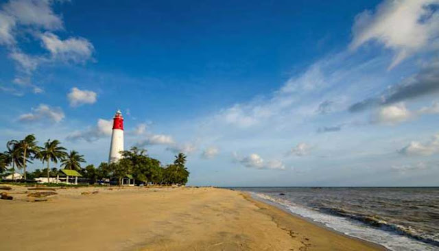 Pantai Tanjung Kelian, Pantai Bersejarah Di Pulau Bangka