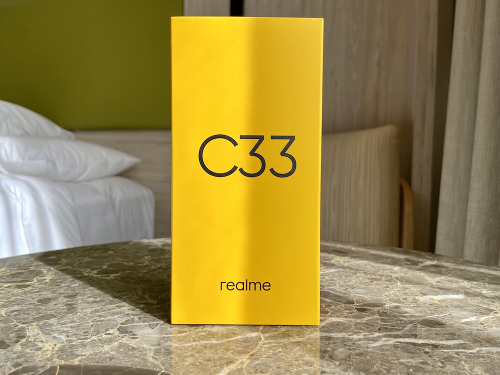 realme C33 Retail Box