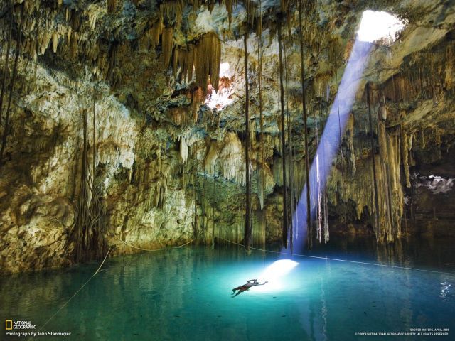 Pemandangan Indah Dari Sumur Yang Menakjubkan... [ www.BlogApaAja.com ]