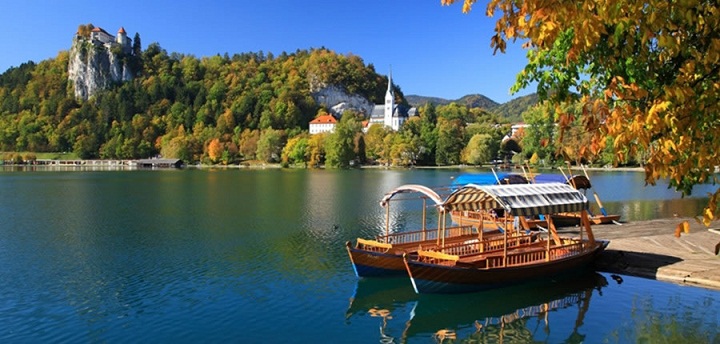 Bled, Desa dengan Keindahan Kastil di Slovenia