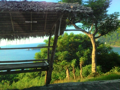 saung tepi jalan di Malimbu Lombok