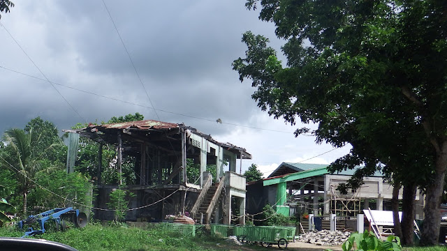 old ruined wooden building at the municipal hall compound of San Roque Northern Samar