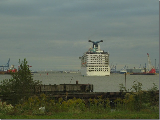 Ship 010