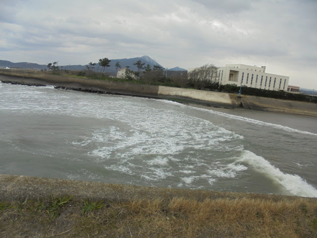 佐陀川