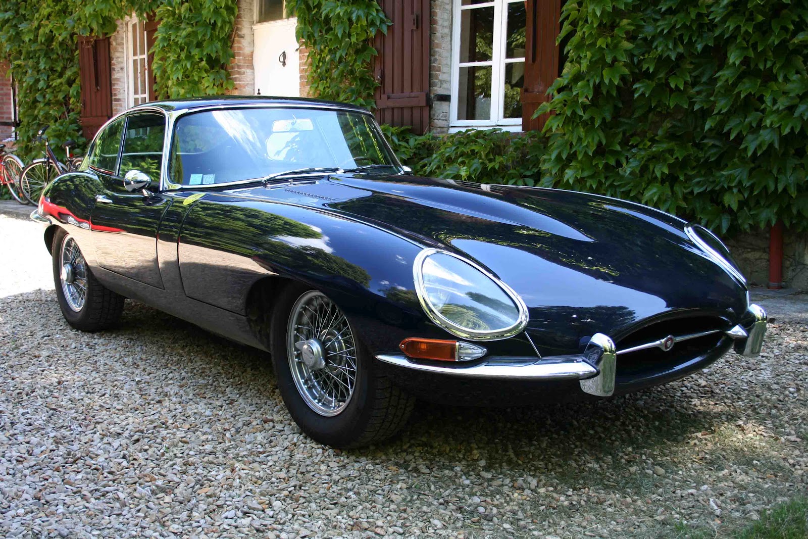 Classic Car Posters: Jaguar E-Type