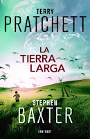 Portada de La Tierra Larga de Terry Pratchett y Stephen Baxter