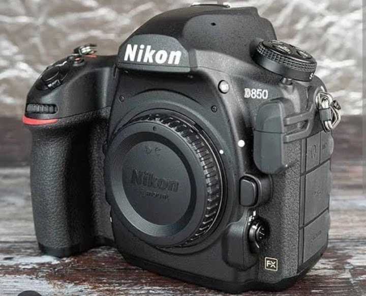Kamera DLSR Nikon