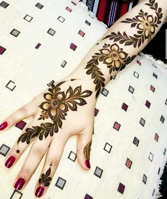 Mehndi Design Images