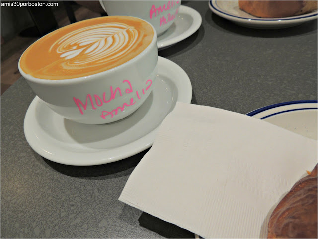 Café en la Cafetería A Baked Joint, Washington D.C. 