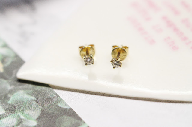 tresor paris blog review, tresor paris earrings, tresor paris review, tresor paris discount code, tresor paris haul, tresor paris discount, tresor paris shop, SOLITAIRE DIAMOND STUDS IN 18CT YELLOW GOLD