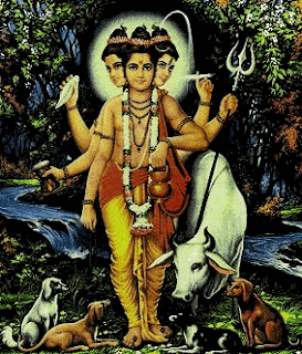 Shri Dattatreya Aarti Trigunatmak Traimurti