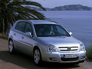 Opel Signum 3.0 DTI 2003 (1)