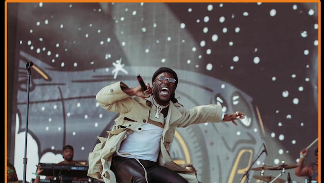 Burna Boy celebrate Chrismas with his own Rolls Royce worth N100M (Video)