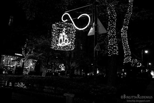 bw_20111125_light