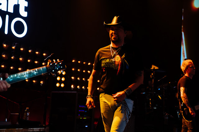 iHeartCountry Album Release Party with Jason Aldean
