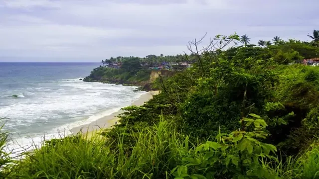 Varkala Beach: Best place to visit in July in India