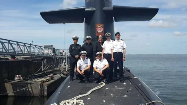 Curso de Comando Submarino Alemán 2014, a bordo del submarino Clase Walrus de la Dutch Submarine Force
