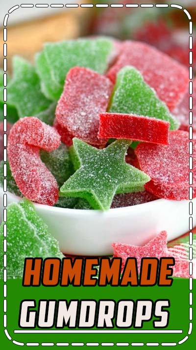 These Homemade Gumdrops are the perfect treat to make for friends and family during the holidays! Made with just a handful of ingredients - including applesauce - these gumdrops are sure to become a holiday tradition! A Christmas favorite with our family! // Mom On Timeout #Christmas #candy #recipe #gumdrop #gumdrops #desserts #dessert #candymaking #holidays #treats #treat #merry