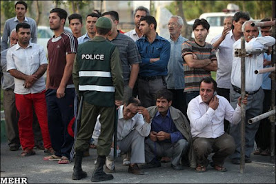 Iran: Watching a public execution