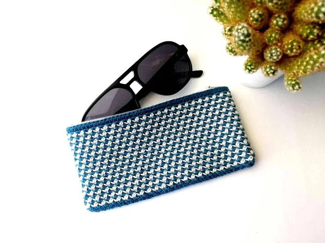 Summer Crochet Sunglass Case by Nordic Hook