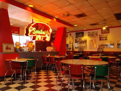 The Good Old Days Era: Top 12 Awesome Diners In Texas