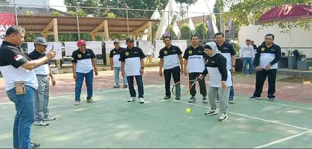 Pelti Batang Siapkan Instruktur untuk Mengasah Potensi Atlet Tenis Lapangan