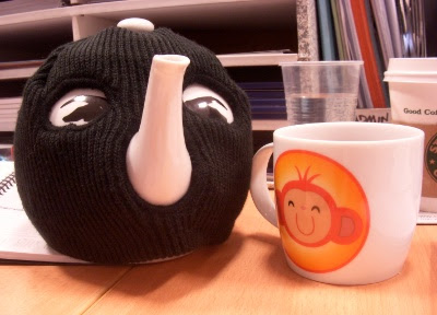 Terrorist teapot and monkey mug