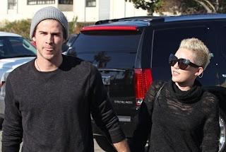 Miley Cyrus Boyfriend Liam Hemsworth 2013